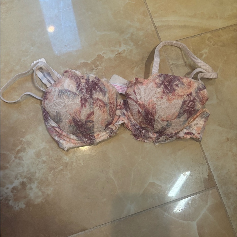 Victoria’s Secret AA push up bra